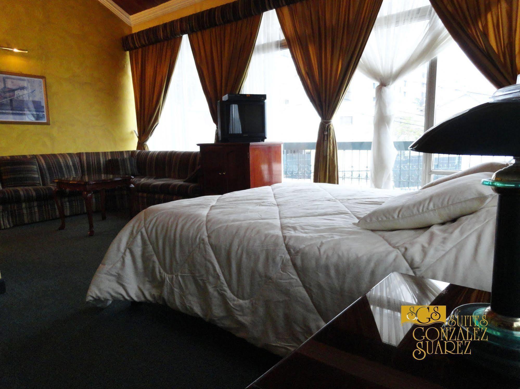 Hotel Suites Gonzalez Suarez Quito Exterior foto